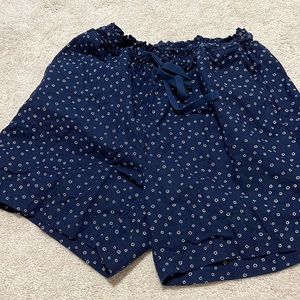 JACHS GIRLFRIEND WOMEN’s Navy Shorts Size Medium